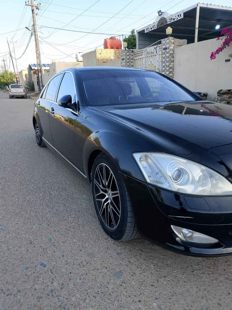مارسدس كفاله كص وحادث 8سلندر S500 وارد ياباني
فول مواصفات باب طويل رئاسي ب75 وبيه مجال
وترهم مراوس حسب القناعه 
السياره بلعماره ***********
