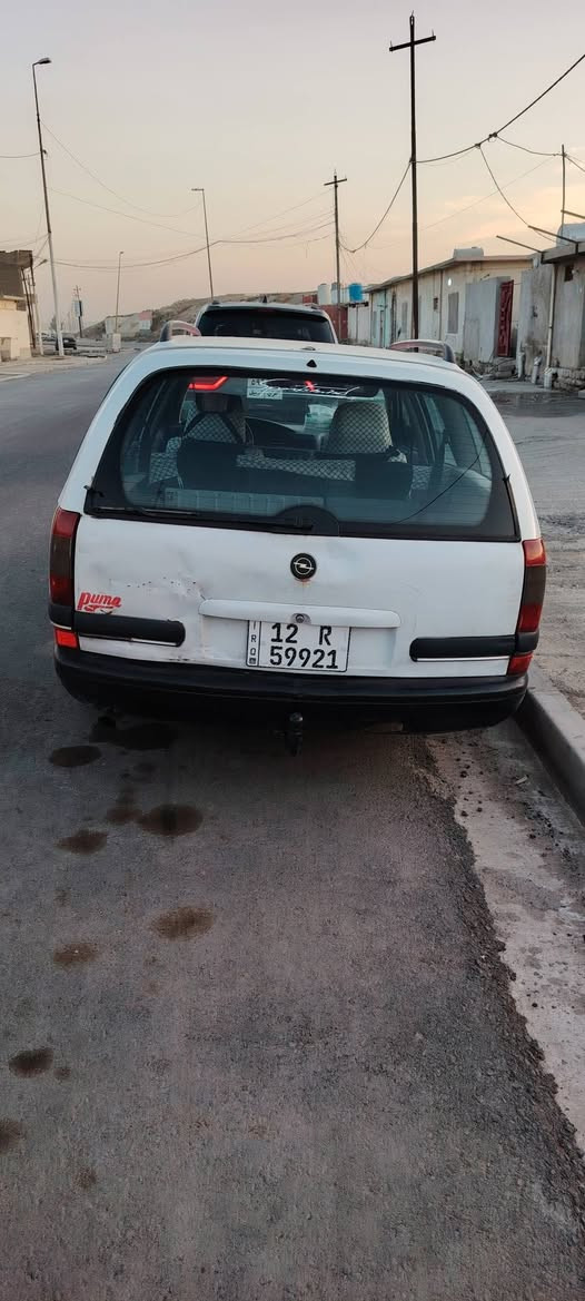 سيارة اوميگا بزون موديل1995 رقم نينوى شرط التحويل كابون بانزين مسجل مكيناة كبس يداية بوخار گير تايراة اكسن شرط والگشر گدام العين
السعر : 35$
هاتف :***********
:*********** موصل, نينوى
