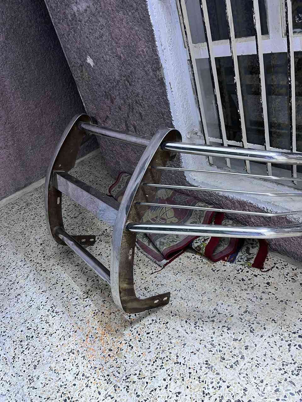 سلام عليكم خوان عندي درع ما كية حمل فحل الدرع سل ستيل  مفصل تفصال جاهز جيب وشد الدرع غيم واخذ بس رحمل لوالديك لا تكسر بل سعر العنوان بغداد الكمالية شارع المصرف رقم الخاتف ***********
