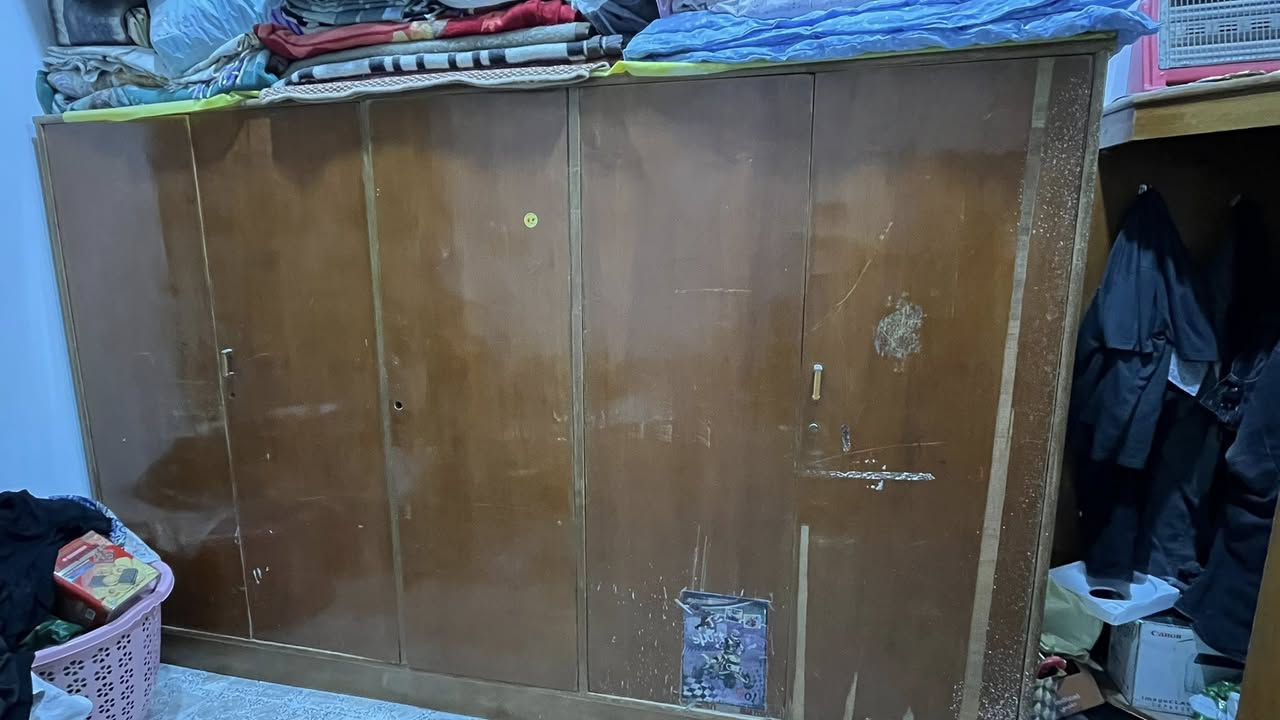 كنتور صاج باب اول. خمس بيبان الظهر معاكس جديد. غير مصبوغ
فقط باب واحدة. مشخوطة 
٢٥٠قفل


**إذا كنت صاحب هذا الإعلان وتريد حذفه لأي سبب، رجاءا أرسل رسالة إلى الدعم الفني**