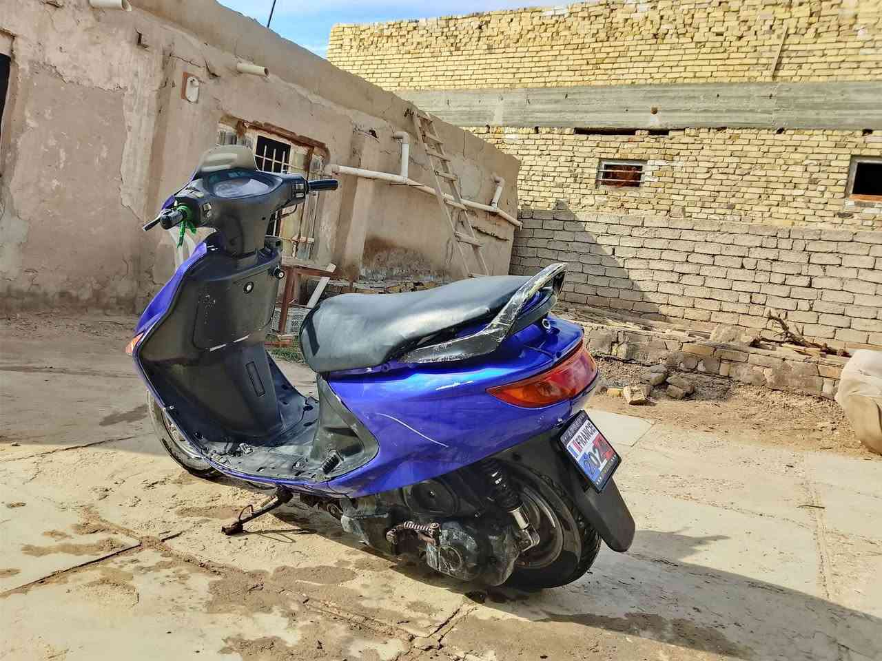 السلام عليكم دراجة فراشة للبيع مفتوحة مرة وحدة كهربائيات كاملة تشتغل سلف هندر دراجة تجي تشوفها مثل مابصورة مكاني الديوانية ال بدير السعر 320 وبيها مجال حك الجية ***********
