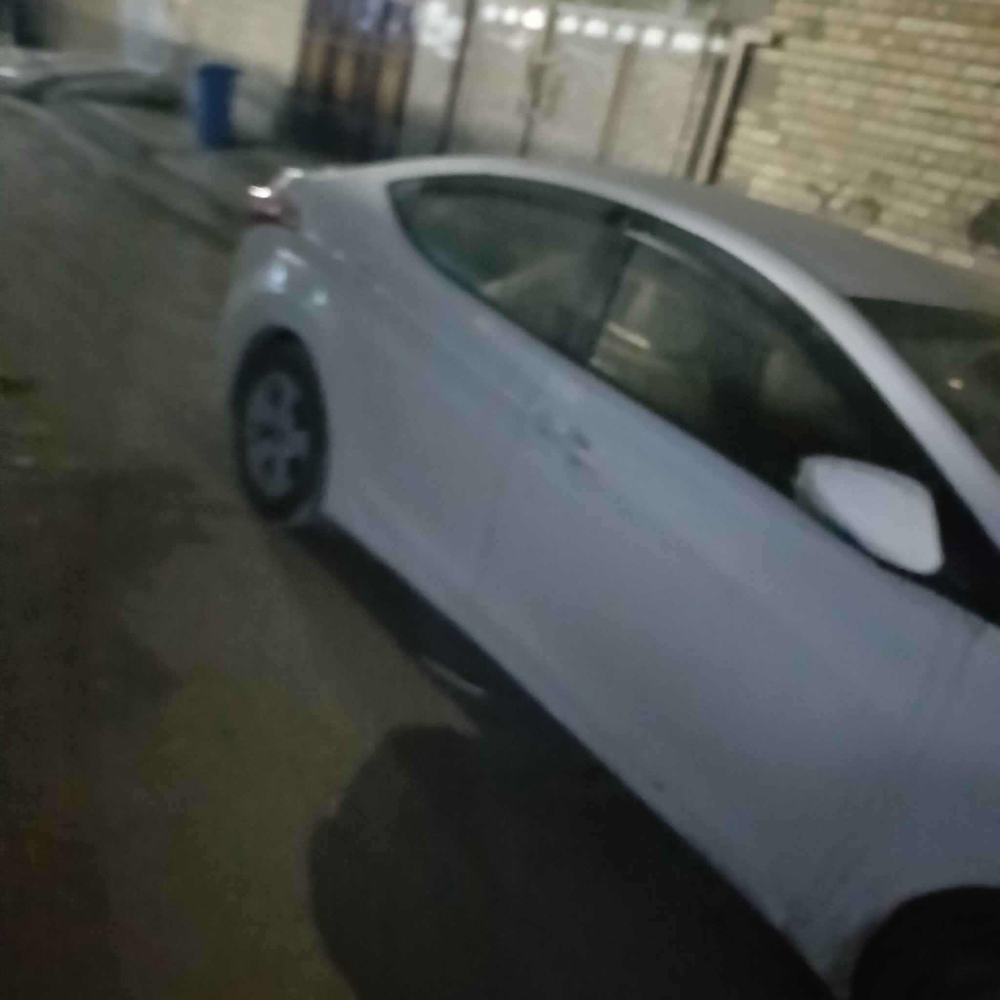 النترا موديل 2014خليجي للبيع مشروع وطني بسمي حادث ابدله بيه جنطه سعر78وبيه مجال بسيط مكاني بغداد رقمي ***********
