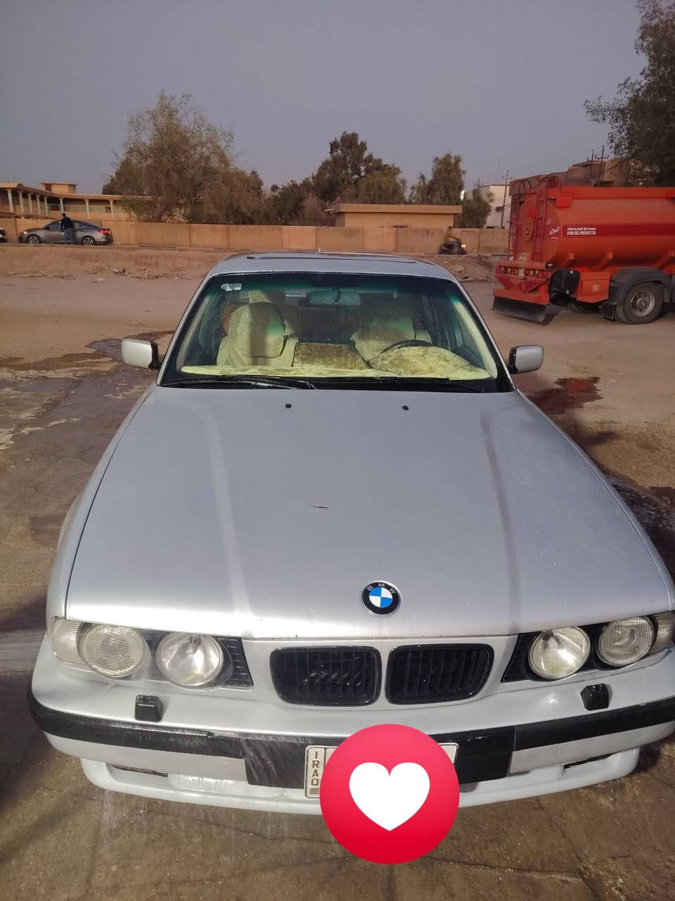 السلام عليكم
موديل 1991
للبيع بي ام 525
مسكر اصل  
 مكينه عدله 
كير اوتماتيك 
رقم بغداد مشروع وطني 
محرك نضيف صافي 
كير مبدل قبل اسبوع مال حاويه تبريد مسوي جديد منضومه كامله 
جام كله شغال 
سلايت شغال 
دعاميه اماميه M
دعاميه خلفيه  M
منضومه زنون شمسي 
شاشه دشبول اندرويد 
صدر جديد مبدل قبل 15 يوم
السياره تعمير جديد 
السياره بيه جراد
مكان كربلاء
السعر 60 وبيه مجال
الرقم ***********
