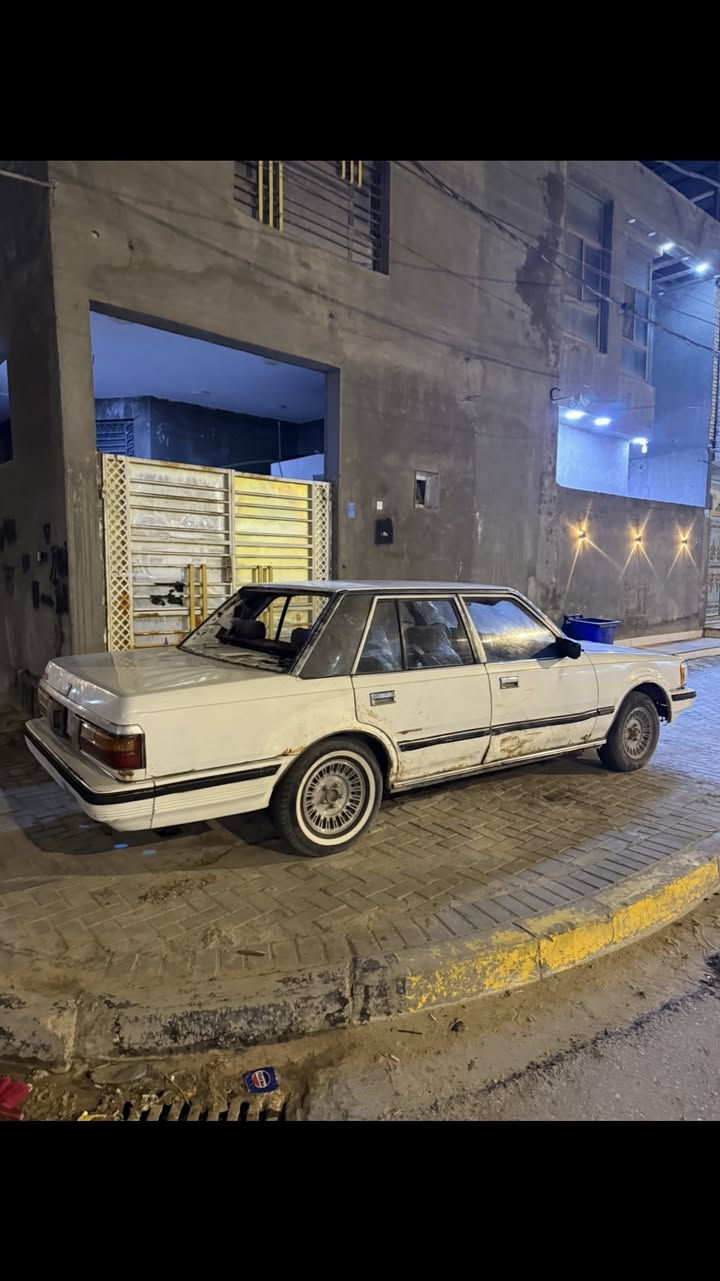 السلام عليكم
سوپر 1984 محرك بلادي ما اندل راعيها ابيع كوم حديد السيارة شعالة
السعر 15 مكانها البصرة ***********
