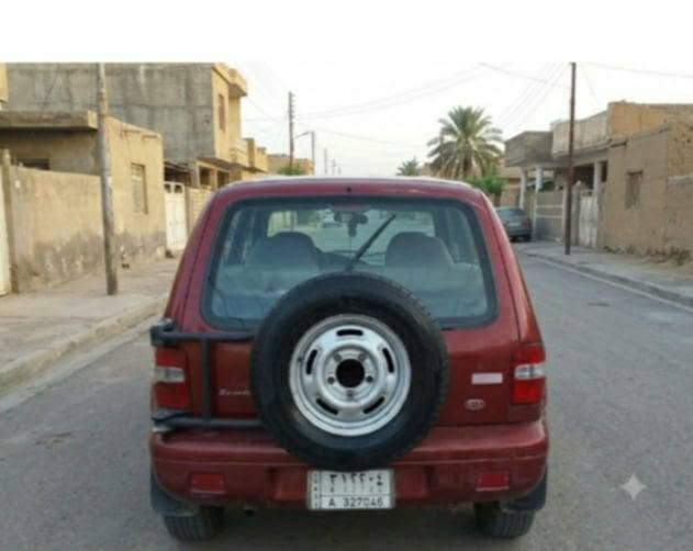السلام عليكم سياره للبيع  كيه اسبورتج اوتوماتيك وارد امريكي مديل ٢٠٠٠ سياره مال جناي حلو وكامله انشاء الله ماناقصه شي صبغ بلادي السعر (٥٣) وبيه مجال للاستفسار ***********
