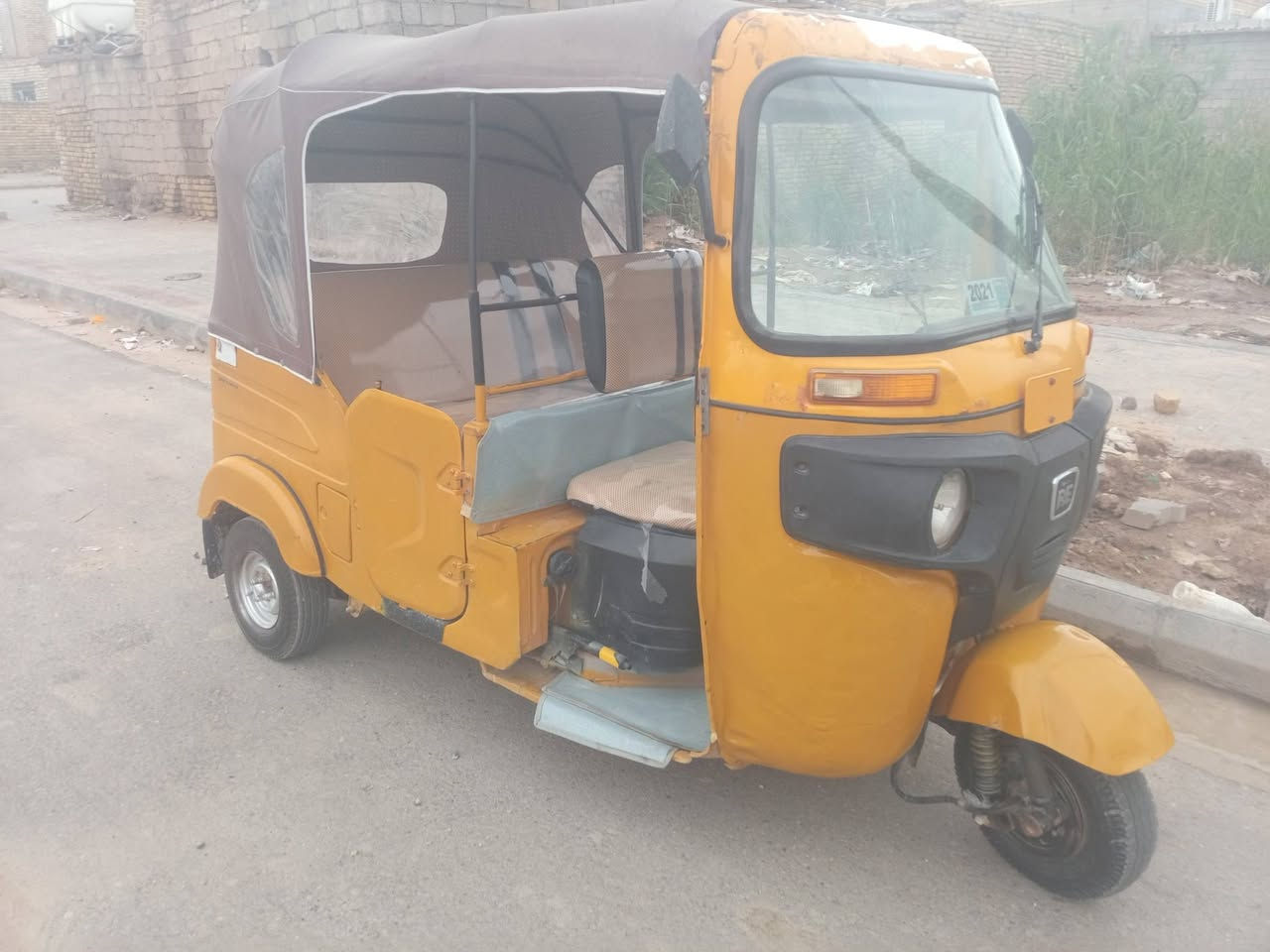 سلام عليكم تكتك البيع تكتك كاملة تواير كهربايات مكينة زيرو شراي يتصل مكلف بنشر مكان العمارة تصل ***********
