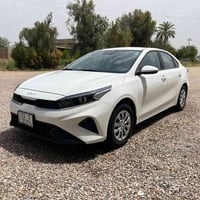 سيراتوا موديل 2023 محرك 2000 دوش خليجي مكفول ماشيه 19 الف استخدام شخصي...