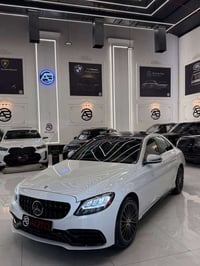مرسيدس C300 • ٢٠١٩ • ٧٢ ألف ميل