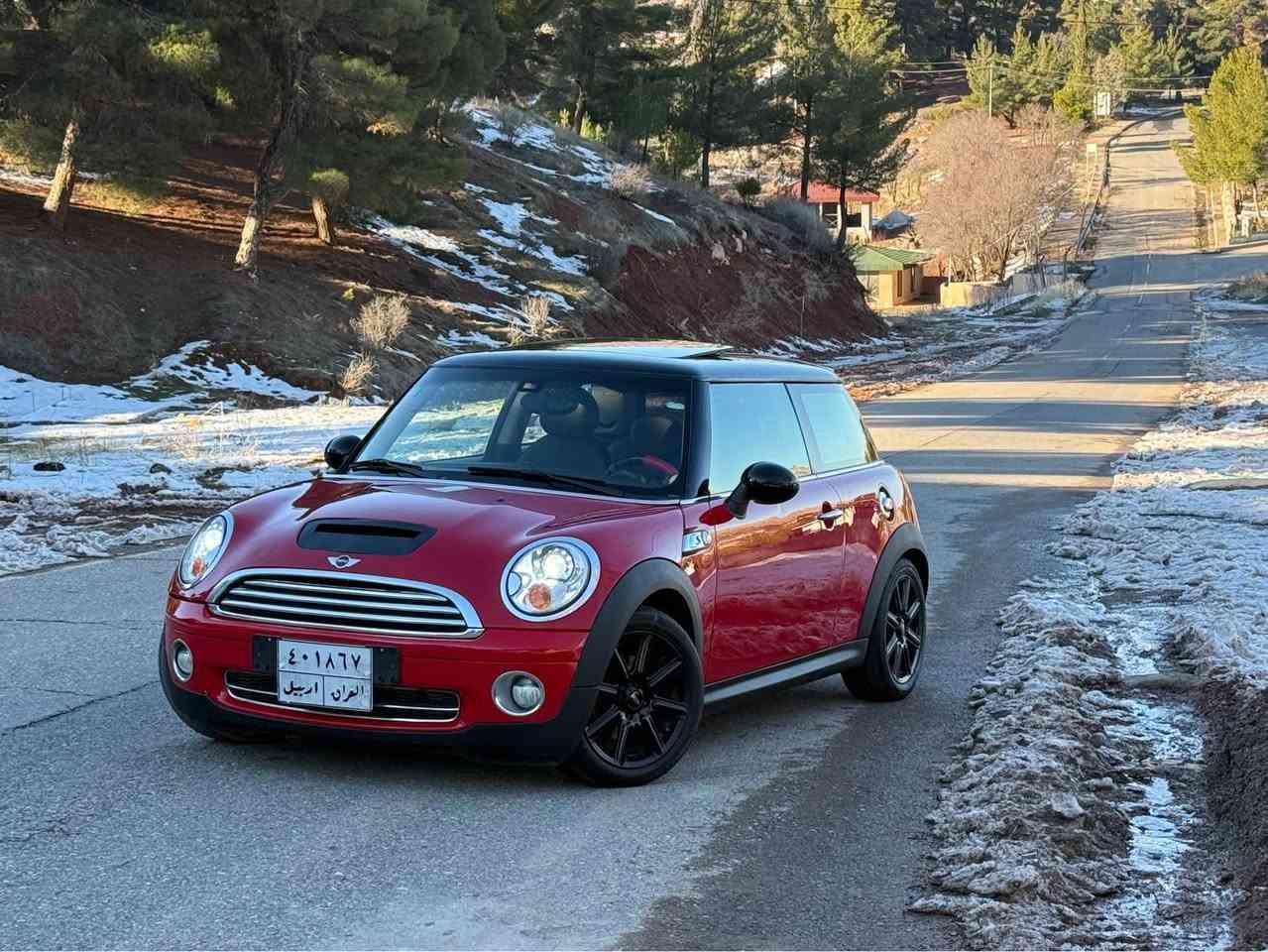 Mini Cooper 2011 S كير توماتيك ضمان دولي 
مني كوبر احمر  2011 S كير توماتيك ضمان دولي 
سيارا بونيد بخ و جاملغ كلير
بدون دواخل نهاي 
سيارا رقم اربيل 
ملاحظه/:
كير مكينه تبريد كهربايات طخم امامي خلفي حجر بيئه لايتات كلها بشرط
مكينه ما مفتوحه 

مكان السيارا دهوك
السعر 78  ومجال بسيط
للستفسار 
📞***********
📞***********

مواصفات /S
كير توماتيك
كير شفتات 
بانوراما
كشن جلد
كشن هيتر
فووول تحكمات ستيرن 
داخل 7 لون
لايت led
اوتو ستوب 
بعد بيها هوايه موصفات 

السيارا حيل حيل نظيفه و جاهزه و كلها بشرط دهوك, العراق
