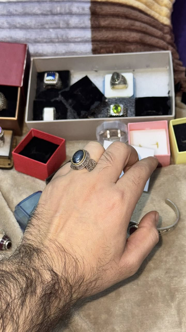 خاتم حجر صيني اصلي منقوش علي طلسم عين علي
هـ ***********
