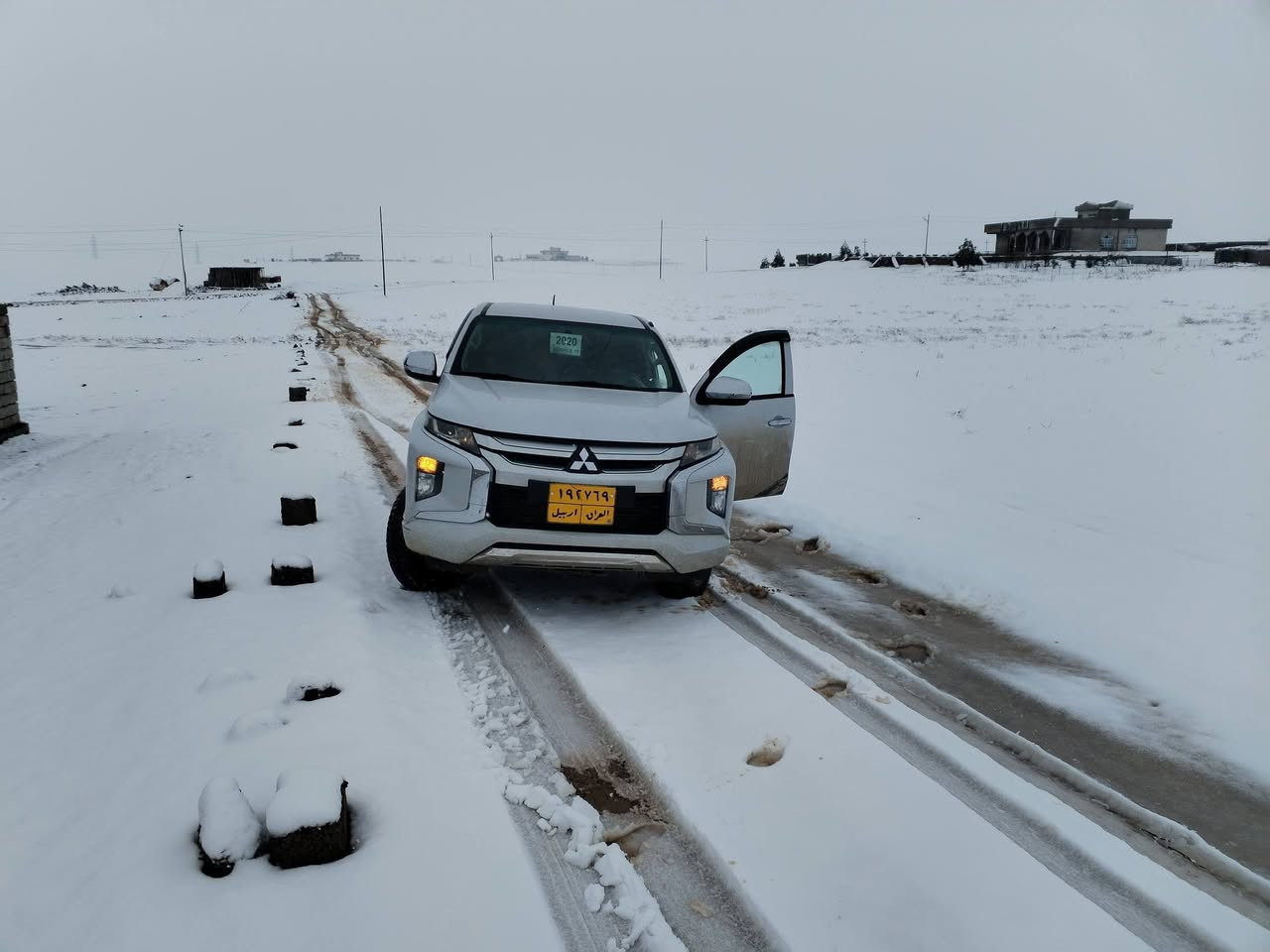 السلام عليكم ورحمة الله وبركاته بيكم ميتسوبيشي فور ويل موديل 2020  مكينه سوبر كاز تبريد قطعتين مكفوله كفاله عامه من الدعاميه للدعاميه السعر 170
رقم الهاتف +واتس /***********
