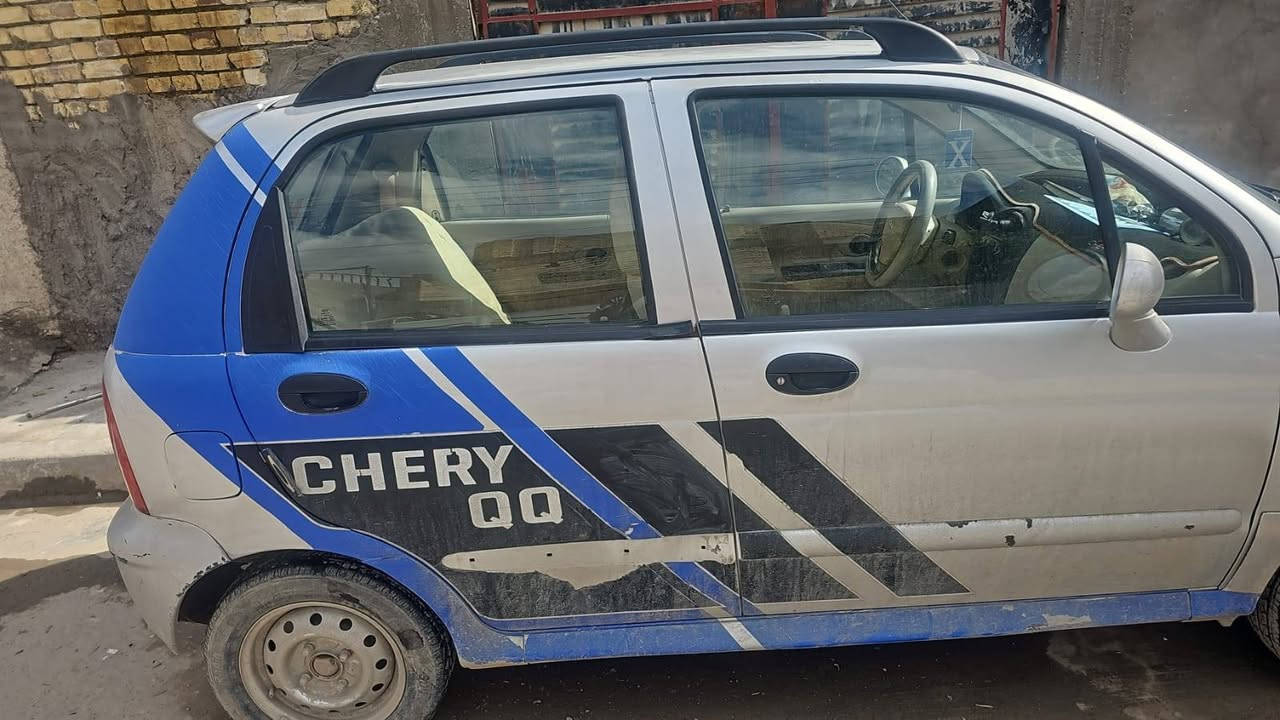 🚗 كيوكيو 2013 للبيع – فرصة ما تتكرر
ترهم عليك إذا تريد سيارة تمشيك بدون وجع راس حدادية وكير ومكينة لا تبخير ولا تنقيص
❄️ التبريد يحتاج غاز بس ويرجع ثلج
🔥 تدفئة شغالة تمام
🔧 ضربة خفيفة باب السايق (شي طبيعي وما تأثر)
💰 30 ورقة وقابل للتفاوض للجاد فقط
📍 لا تضيع وقتك إذا مو جاد
مكاني بغداد الشعب 
***********📞  للستفسار اتصال
السيارة شوية وصخة لان مطر وصورت السيارة
