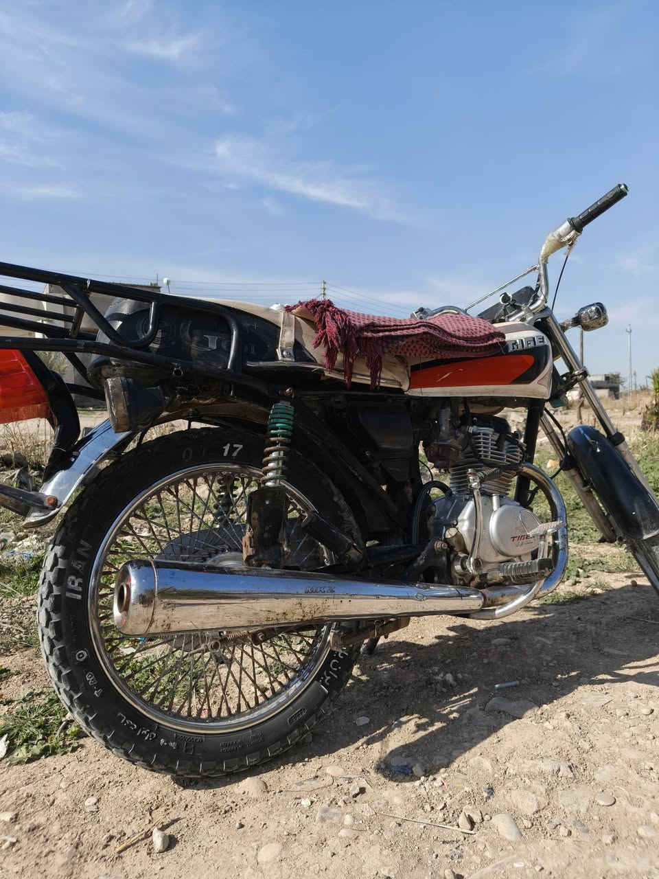 السلام عليكم دراجة مديل 21 ما مفتوحة بيها اوراق مكان (كنعان)


**إذا كنت صاحب هذا الإعلان وتريد حذفه لأي سبب، رجاءا أرسل رسالة إلى الدعم الفني**