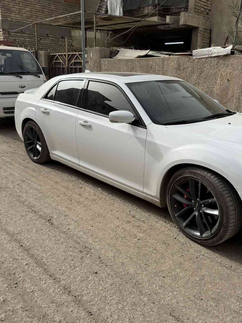 SRT مديل ٢٠٢٣ محرك ٦٤٠٠
فول موصفات مكان الدوره ***********
