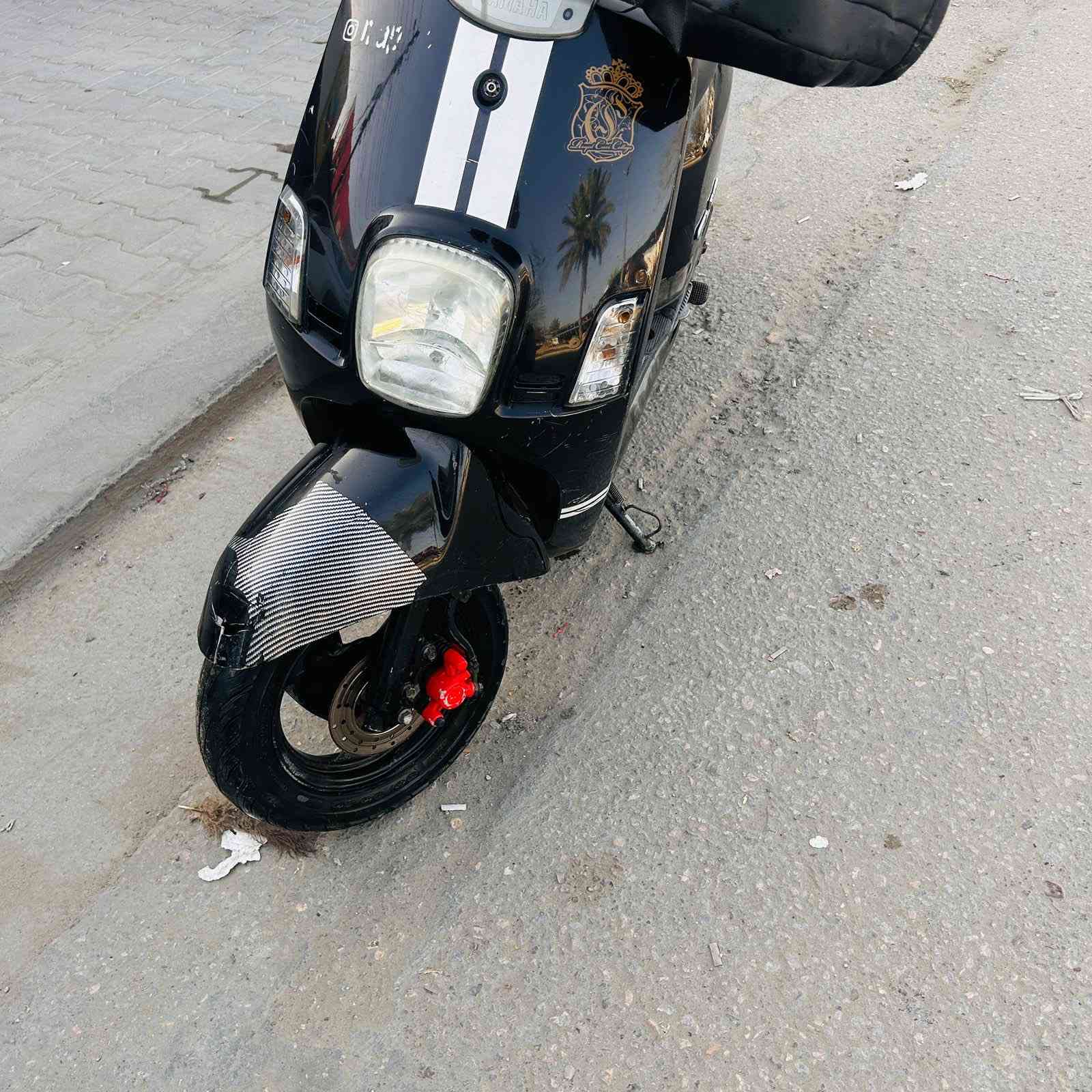 سلام عليكم بوليس للبيع دراجة جديده وبرغي مامفتوح بيها نفس الصوره وبعد احلى وارتب بالحقيقة سعرها ٨٠٠ وبيها مجال حك الجيه 
للتواصل ***********
