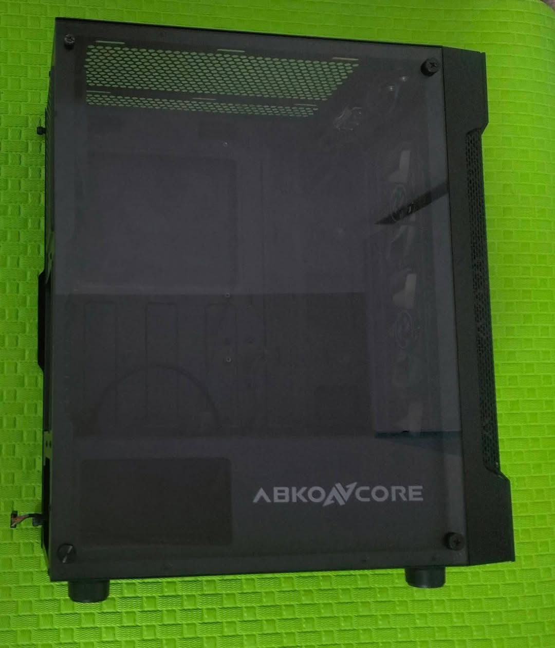 سلام عليكم كيس للبيع بسعر مناسب 40 الف 
CASE ABKOAVCORE T250 4fan rgb


**إذا كنت صاحب هذا الإعلان وتريد حذفه لأي سبب، رجاءا أرسل رسالة إلى الدعم الفني**