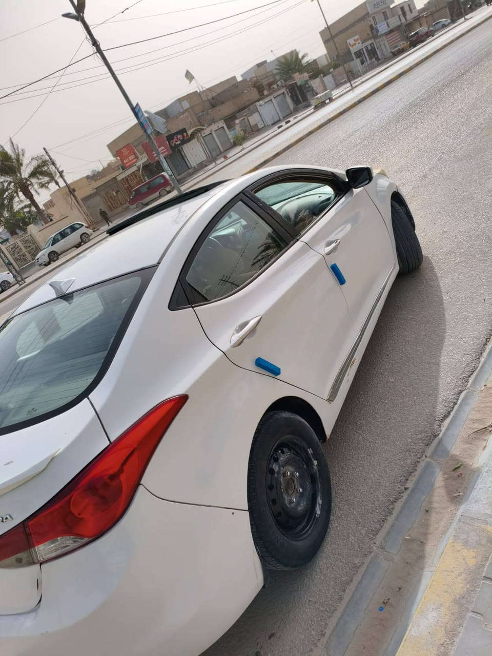 الانترا البيع 14 مري سلام عليكم عندي الانتره 14 مواصفات فتحه وشفط مري تحكم بل جامات كير حداديه ومحرك استوني شاد جديد سياره حلوه شاد تخم تايرات ربع ماتصرف عليها سياره صفحه صبغ ضربتها لغد راجع بارد بسمي السياره وارد خليجي والباقي كفاله محرك 1800سياره رقم نجف دولي هزه ‏‪***********‬‏
