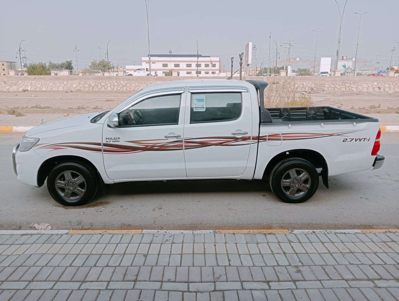 فلاونزه  موديل 12مكان كوت رقم دولي تحويل سونر مرفوق  شاصي19
السعر 158 وبيهة مجال  مبايل ***********
