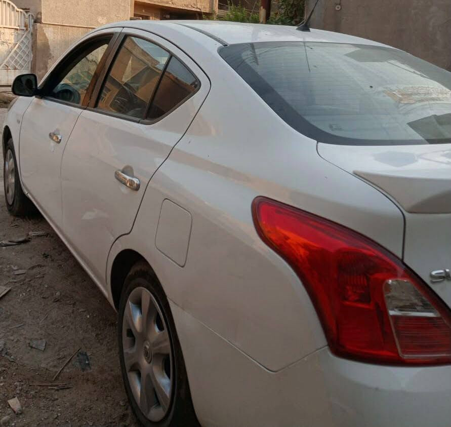نيسان صني هندي
موديل 2023
ماشيه 135 كيلو متر
سياره جاهزه حداديه نضيفه 
كير محرك مكفول  بيه طخه بلجاملغ الامامي ومعدله بارد وكم رصعه بسيطه باقي السياره كفاله
رقم شمالي الجديد 
سنويه لل28 
سعر 96 وبيه مجال 
مكانهه بغداد استفسار ***********

