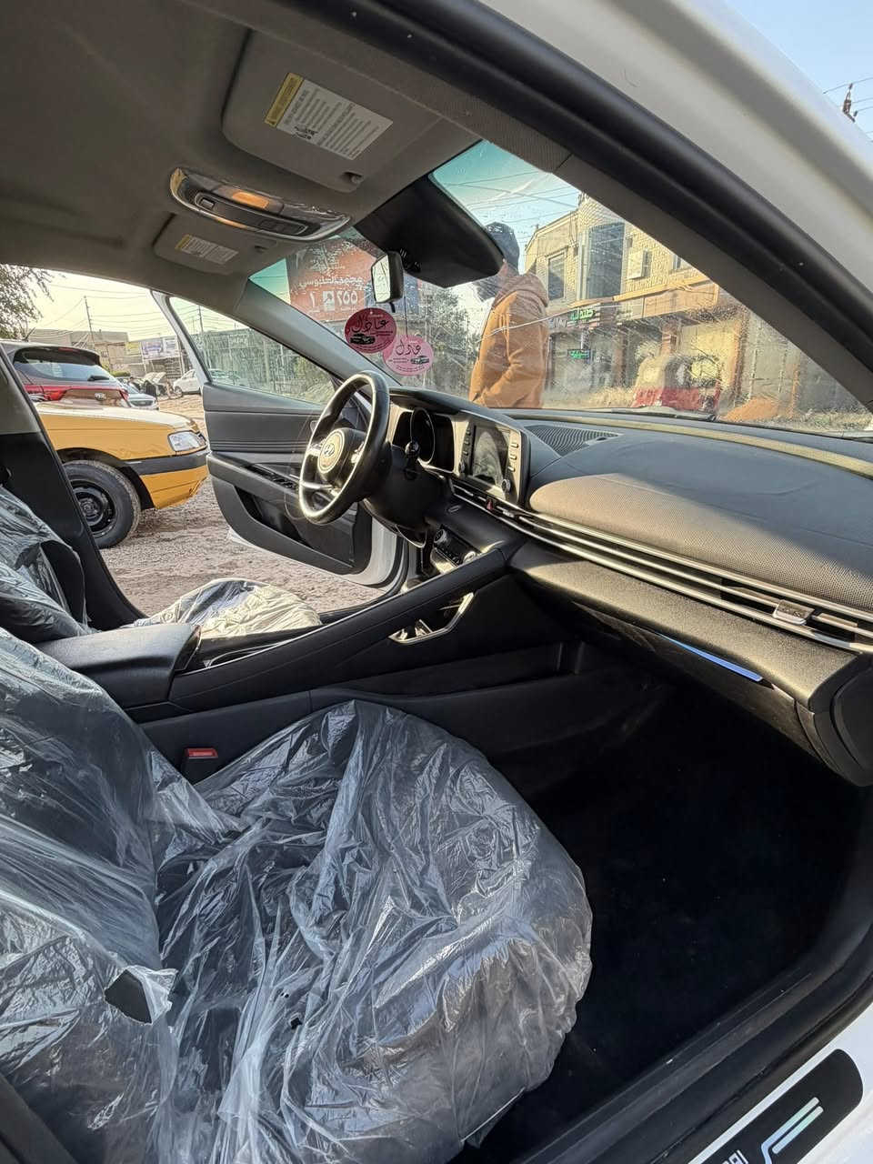 سلام عليكم هونداي النترا ٢٠٢٣ هايبرد رقم بغداد السياره نضيفه كلش احلى من الصور كلشي موضح كدامك بلصور وارد كوري السياره مو صيني حادثها موضح كدامك 

السعر ١٥٠ وبيها مجال 
***********
مامتواجد على الفيس
