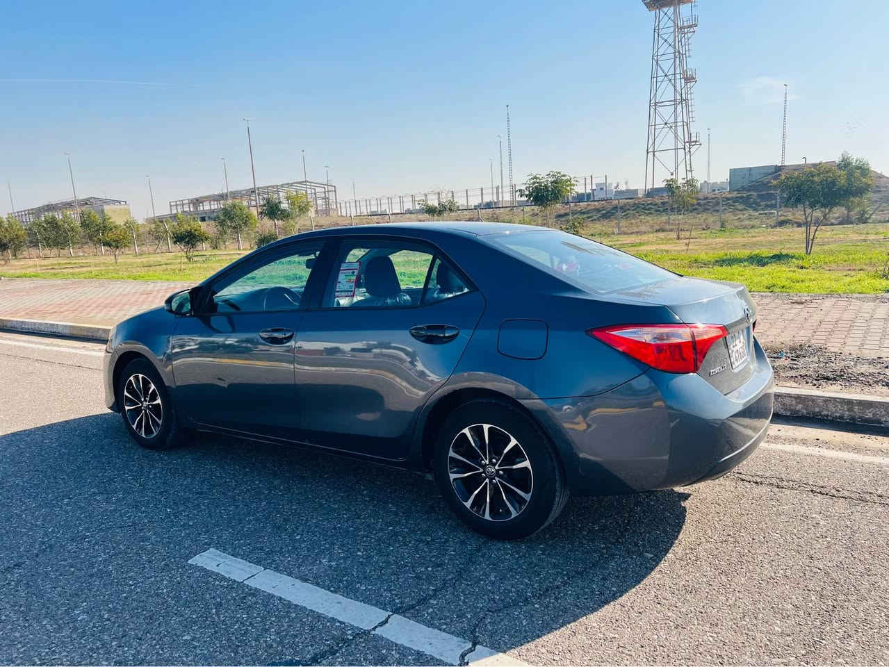 ‎كورلا 2017    LE. 
ضرر بونيد جاملغ باب الخلفي بلادي 
سيارة ماشية 102 
تايرات سنوية جديد 
***********‎ كركوك, العراق
