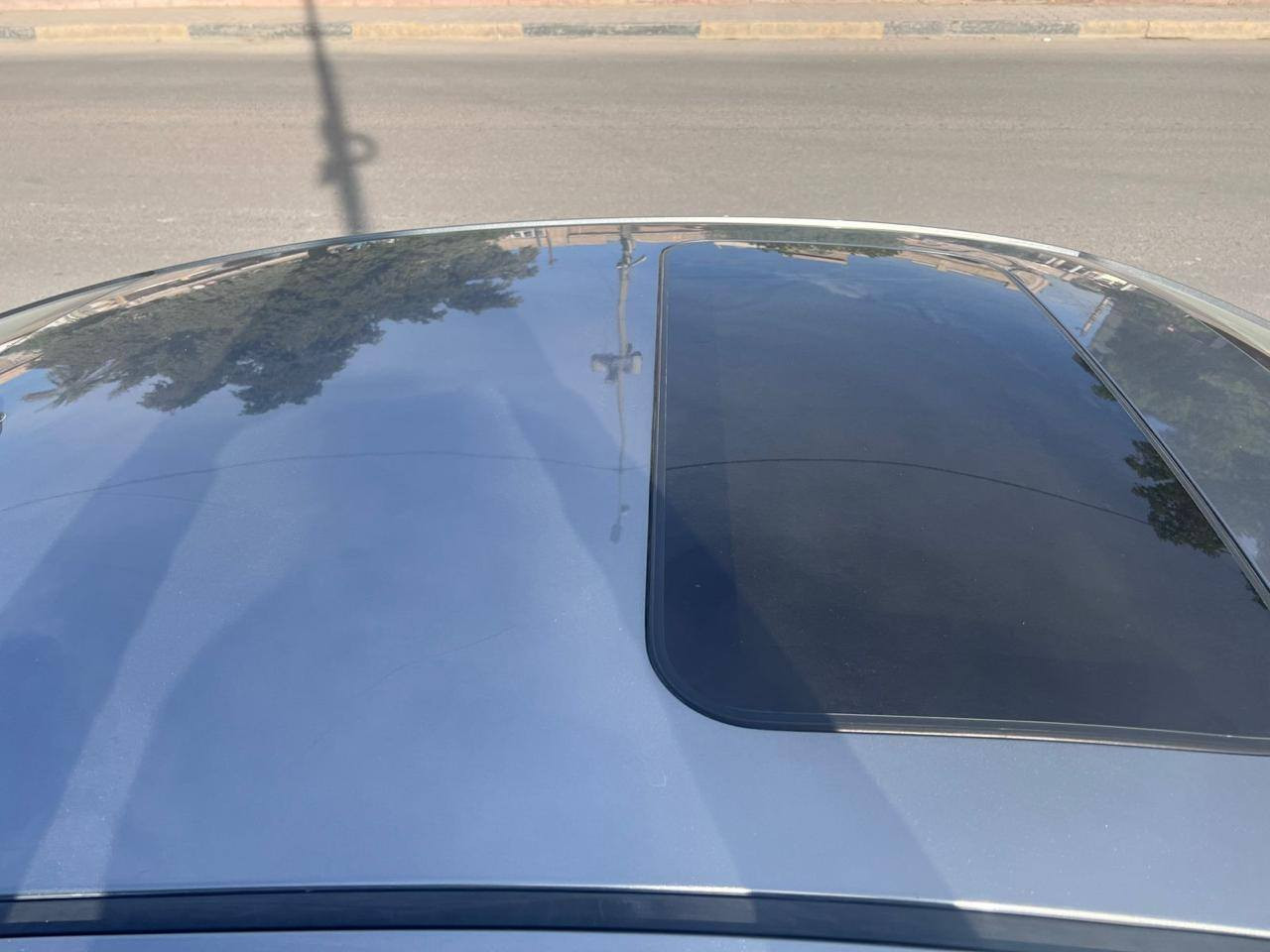 سلام عليكم
هونداي الانترا 2017
رقم بغداد
وارد امريكي ضرر كلش بسيط فقط دعاميه الاماميه 
 فول مواصفات 
رادار 
شاشه 
كامرة دواره
تدفئة كشنات 
حساس خلفي
ويل 16 
 فتحه 
كرسي كهربائي 
كروس سرعه 
بصمة
ترحيب بالابواب 
كراسي جلد 
سياره كلش نضيفه ومدشمه جلد
باتري جديد 
تايرات جديد
تبريد ثلج 
سياره كامله من كلشي 
رقم بغداد باسمي 
احمد :***********
