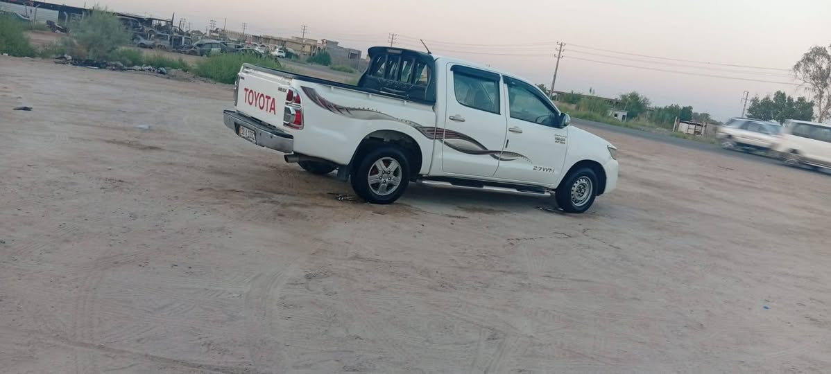 سلام عليكم سياره للبيع فلونزه موديل 13 سياره حلوه كير وتماتيك مكينه على شركه رقم بابل مشروع وطني مكان بابل شاصي19بيه تاير مامي رايدله زوج تبريد ثلج 🥶 دخل نضيف تفاصيل بل سونار رقم الهاتف *********** مكلف بل نشر سعر 200 بيه مجال مو شراء لا جابر
