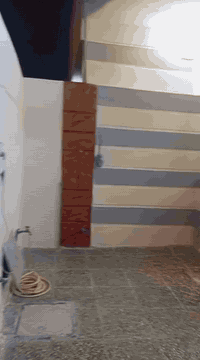 بيت ١٠٠ متر للبيع طابق ونص حميديه شارع المدرسه خدمات كامله *********** تواصل خاص
