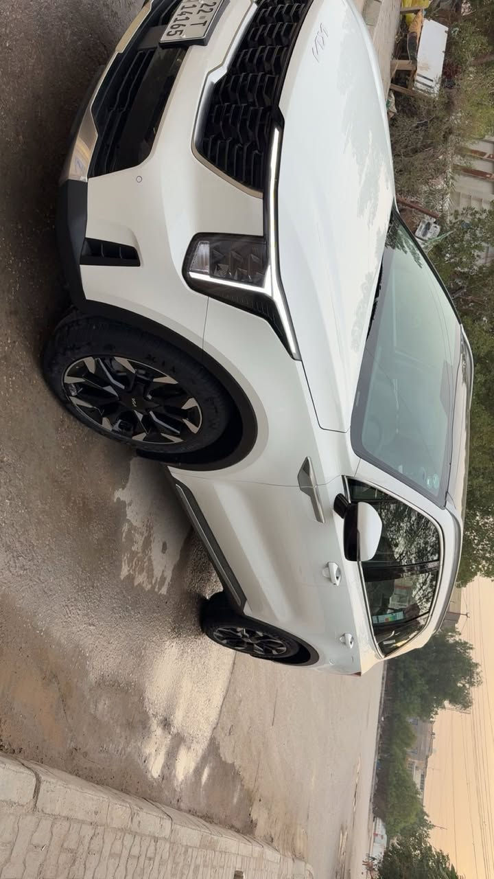 سورنتو 2025 زيرو السياره ماشيه 10 الف رقم أربيل  جديد كلش بنرامه  6 سلندر ويل 20 كشنات كهرباء مكاني كربلاء السعر 335 ورقه بيه مجال  الشراي يتصل ويدلل ***********
