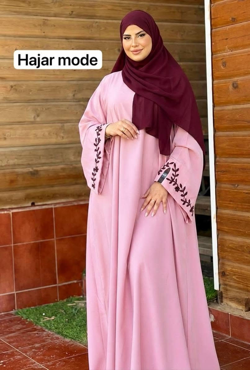 الجديد+عندنا+
موديل++ميسون+توب+كريب+روزا+الممتاز+جودة+عالية+كيجي+بطررزة+فالكمام+على+شكل+وردة+وعباية+راها+كلوووش+تبارك+الله+
المقاسات+
s+m+l+xl+xxl✅ سيدي بوعثمان, الرحامنة


**إذا كنت صاحب هذا الإعلان وتريد حذفه لأي سبب، رجاءا أرسل رسالة إلى الدعم الفني**