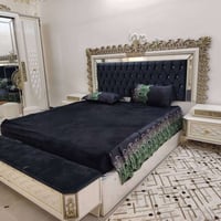 غرفة نوم ملكية • فخامة • سعر مناسب