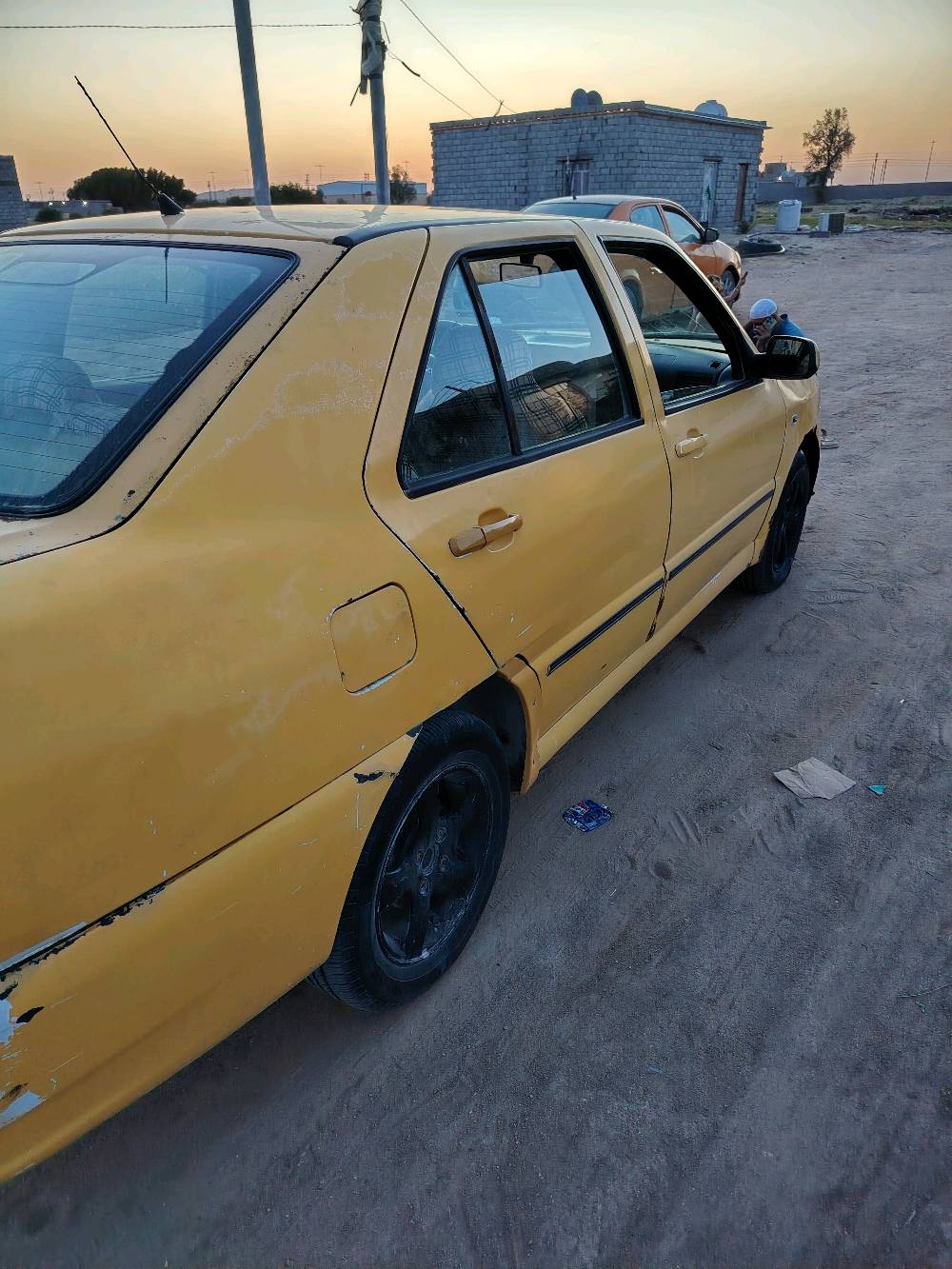 سيارة شيري  كوين  للبيع  مكاني بصره  السعر 14ورقه
شنو الموديل والسنة بالضبط؟ شيري كوين لو شيري QQ/موديل ثاني؟: 
14
بيها حوادث أو رصعة/صبغ، لو البدي والشاصي نظيفين؟: 
نعم
الأوراق شلونها: باسمك لو وكالة/مفكوك، وبيها مرور أو مخالفات؟: 
اصولي 
السعر 14 ورقة نهائي لو بيه مجال للمساومة؟: 
نهائي