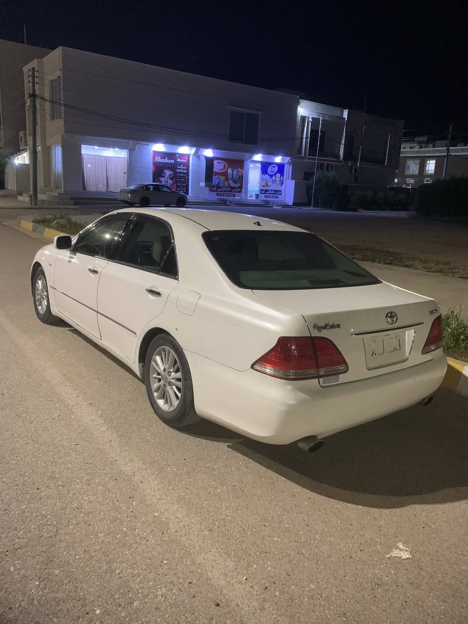 شاهینە بــڕاوە بۆ فرۆشتن 
٢٠٠٥
کامیرە  دوو دگمە 
١٨٢ گەورە بە گەورە
بێ دوکەڵ 
٤٩ $ گڵاو و مەجال
لە کەلارم 

0774 019 9155
