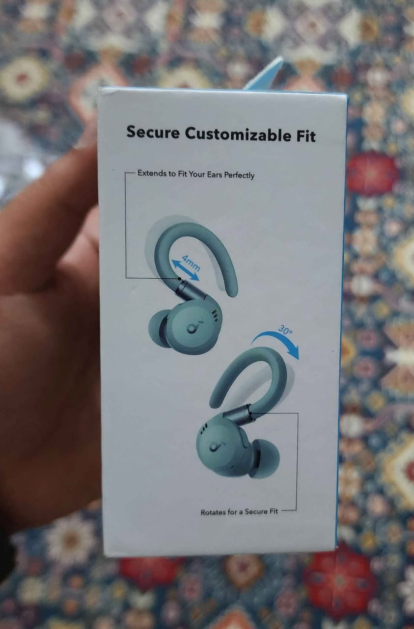 اصلية جديدة لوك كبس كارتون ما مفتوحة لون مميز خاصة للرياضين بيها عزل وشحنها يطول 
سعرها 75 مع العلم سعر بالمحلات أكثر بهواي
رقمي *********** وتوصيل موجود كربلاء, العراق
