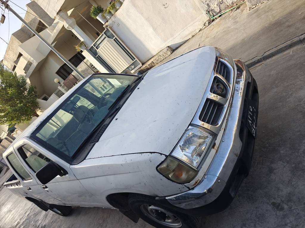 نیسان 2001
تەبرید پاوەر
هەموونوقسانیەکی دەرکراوە
زۆر جایزە هیج کێشە نیە
بۆتەواوی عێراق سوڕی بدە هیج کێشە نیە

***********
کەلار كالار, السليمانية
