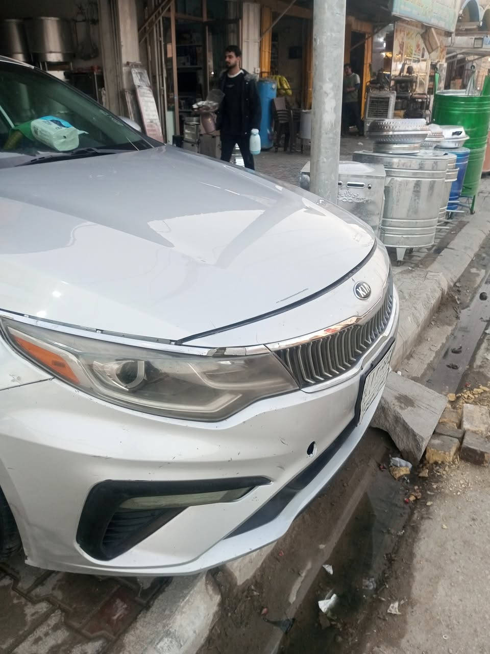 كيا اوبتيما موديل 2020  مثنى حره وارد امريكي حادث  بنيد مبدل اصلي ارباكات سليمه مكينه 2400
 السعر125 المكان لرميثه
***********
