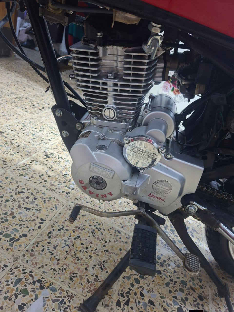 سلام عليكم ماطور سيفان موديل 20 مرقم شرط التحويل السعر مليون و400وبي مجال تجي تشوفو وتدلل رقم ***********
