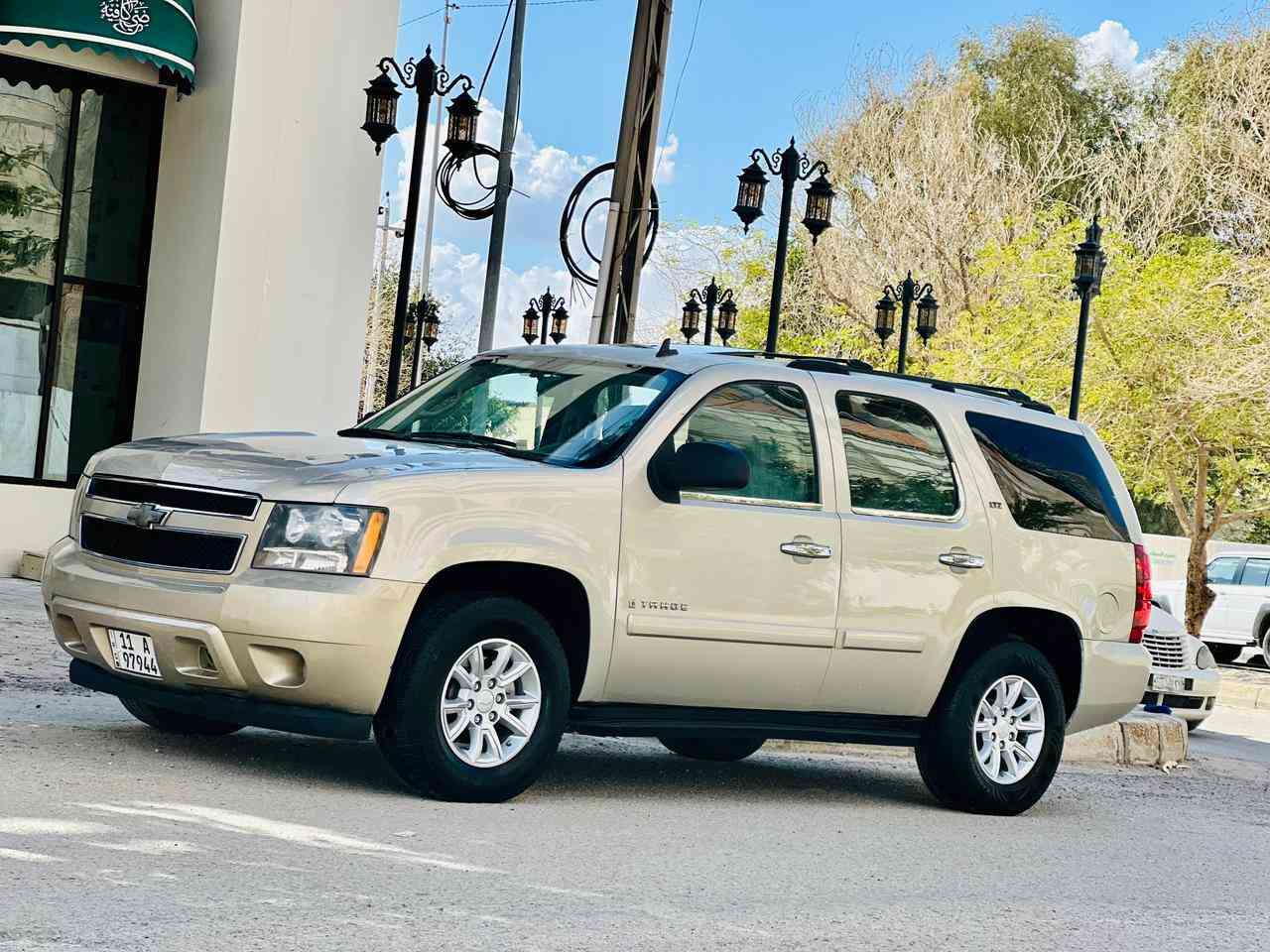 تاهو موديل 2007 مواصفات LTZ  سعر 157 قابل للتفاوض للاستفسار الاتصال *********** وارد مريكي جاملغ وباب بدون دواخل ولباقي كفاله عامه مواصفات فول 1عله1 فتحه سقف سبعه 7راكب ثلث قطع تبريد كشنات سياحي منفصل تحكم ستيرن مثبت سرعه كشنات جلد+كهربائي جنطه شفط مري شفط داخل صاج وبعد بيهه هواي مواصفات مكينه وكير مكفولات حداديه جديدهه تخم تاير جديد تبريد شغال ثلج سياره جديده وجاهزه وأي نقص مابيهه رقم بغداد نكليزي سنويه 30مشروع وطني مكان سياره كربلاء المقدسة كربلاء, العراق
