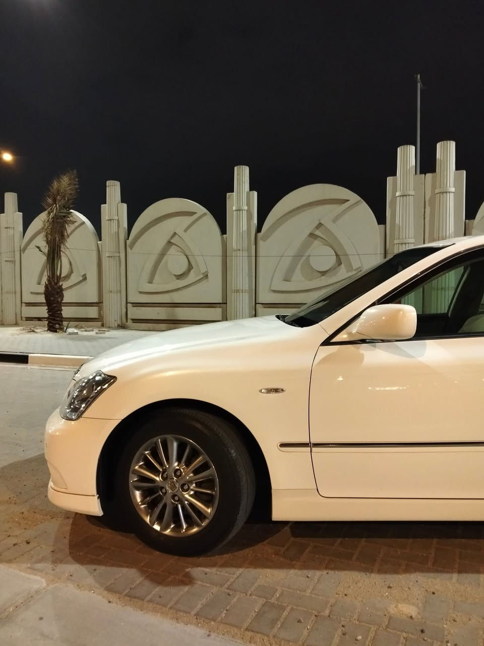 للبيع شاهينه🧿 موديل 2008 اصل دخول جديد وتسجيل جديد مزاد دوله رقم بصره أنكليزي السياره جديده بمعنه الكلمه 💯 ماشيه 78 الف حقيقي 
كفاله من جميع النواحي من الفتح والزلغ والشخط والرصعه والدحجه والكص  والضربه والنقل الجثه والتبديل وصبغ يابان وعراق  والأصوليات
مواصفات السياره 
كريستال أصل 
بصمه رصاصيه
شاصي 182
 ٣دكم بلاد
محرك 3000 .. 6 اسلندر V6
تبريد قطعتين
 برده خلفيه بلاد
6بصمات
 إشارة ترحيب عنده الاقتراب 
مري شفط
كير 6 نمر
 مثبت سرعه 
 داخل بيجي جديد + صاج
لايت دوار
كامره خلفيه بلاد دواره 
 كشنات كهربائيه
شاشه
حساسات اماميه خلفيه
ويل كب نفطي جديد
لحيه أماميه وخلفيه وعتب وجنح خلفي ابلاد مكاني بصره مامتوفر ع النت للاستفسار ***********
