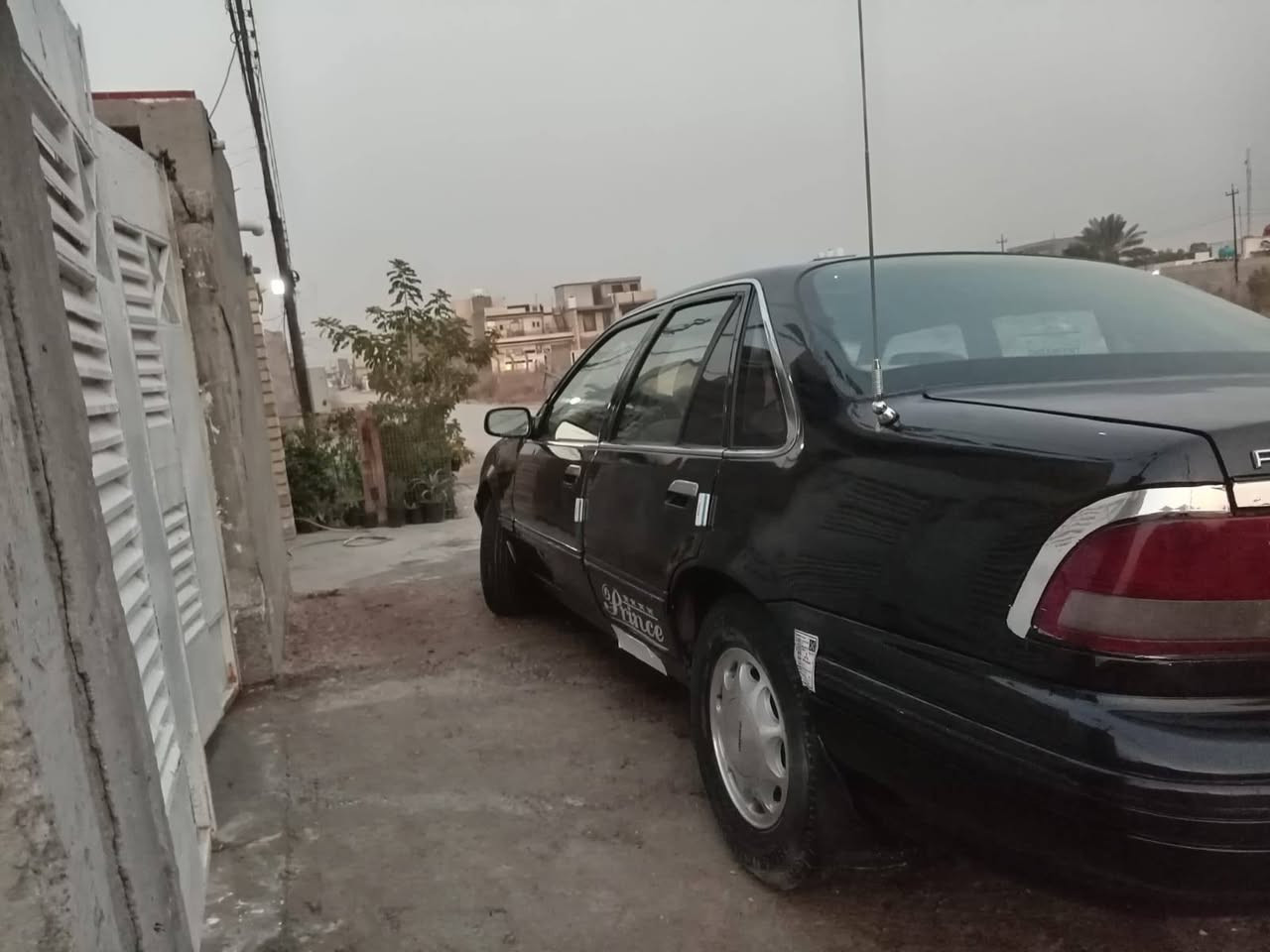 اللهم صل على محمد وال محمد
للبيع دايو برنس موديل 94 مكينه وكير وكهربايات وكشر مكفول كير اوتماتيك السياره نضيفه بمعنه الكلمه جاهزه من كلشي السعر 39 رقم بغداد انكليزي مشروع وطني هزه جديده العنوان بغداد الغزاليه ***********
