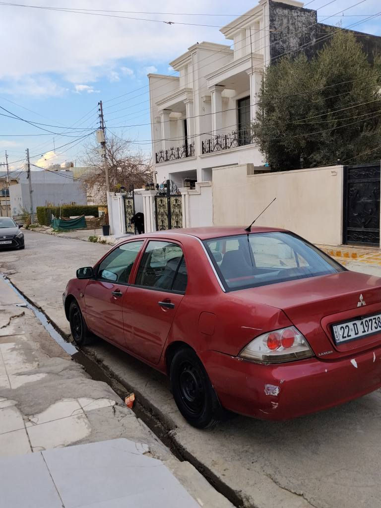 لانسەر 2007   سێ پارچەی هەیە بێ پشت و پێش سەنەوی و ژینگە و ڕەقەم هەموو نوێیە بۆ زانیاری زیاتر پەیوەندی بە و ژمارەوە بکە یان نامە بۆ پەیج بنێرە  *********** أربيل, العراق
