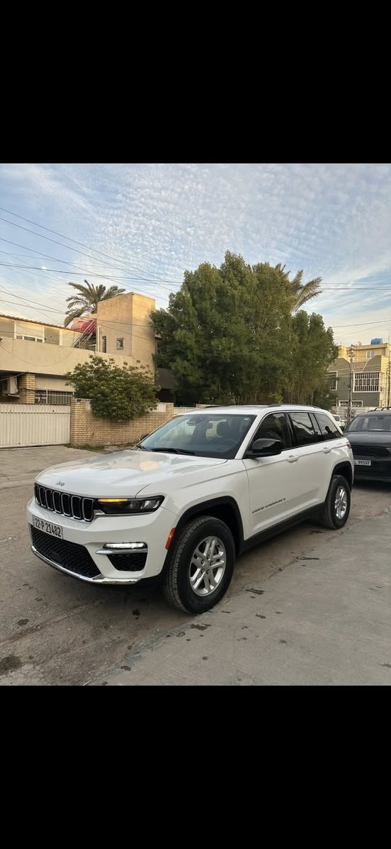 سلام عليكم 
جيب كراند شيروكي 23  خمسه راكب 
مواصفات لاريدو دخول جديد
ممشى السيارة 50 الف 
رقم اربيل 
صور الضرر مرفقه تبديل جاملغ وبنيد وبيها مكانين pdr 
***********
