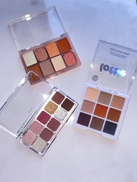 باليت شادو • ألوان متعددة • توصيل