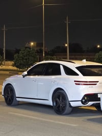 GV70 سبورت برستيج • ٢٠٢٣ • رقم بغداد مميز