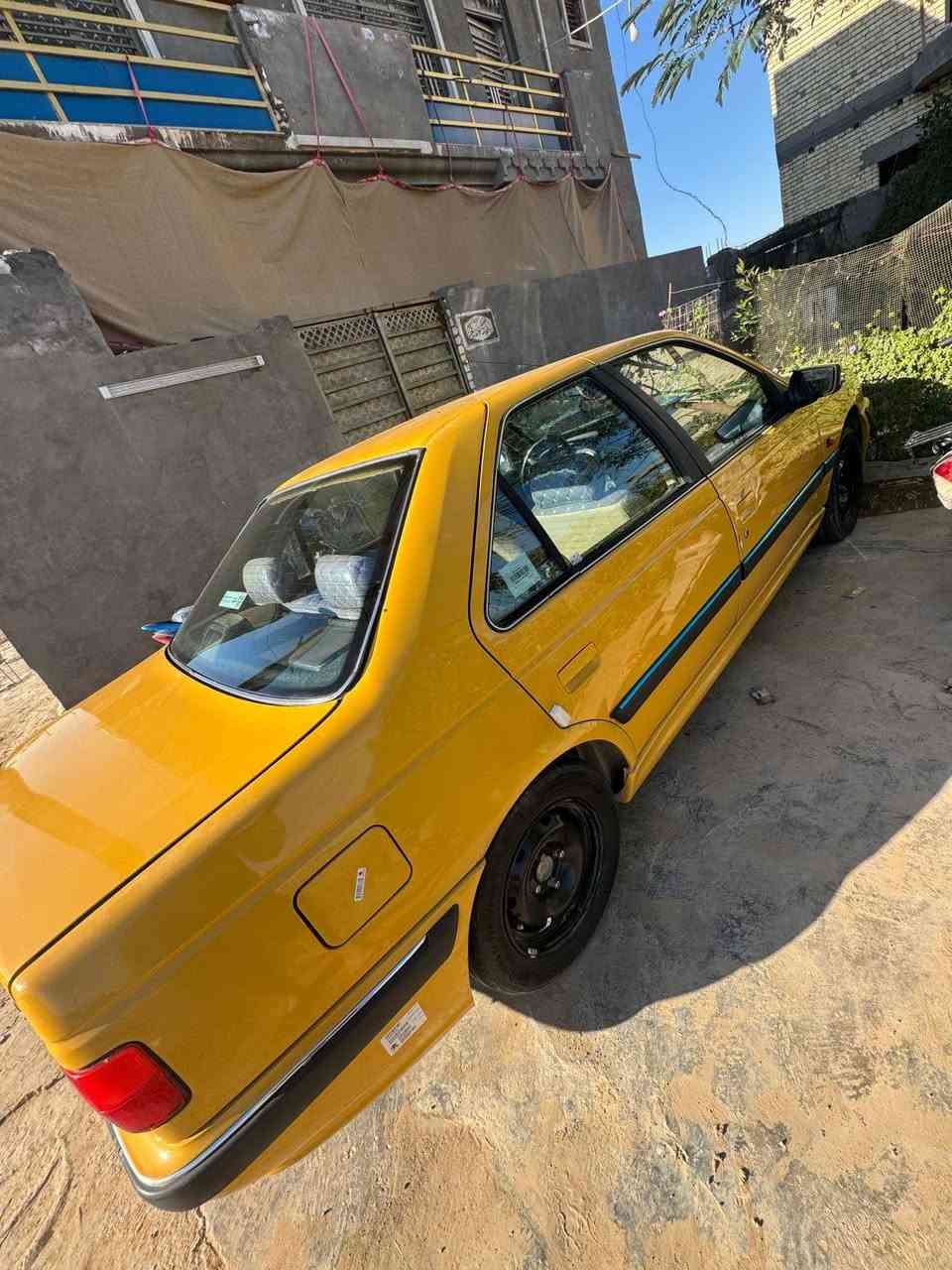 سلام عليكم بيجو بارص مديل 15السياره خير من الله كير ومكينه مكفولات حديده جديده صدر امامي خلفي جدد تدفأه وتبريد جاهزه السعر 48 بيهه مجال الرقم *********** مكاني بغداد العبيدي
