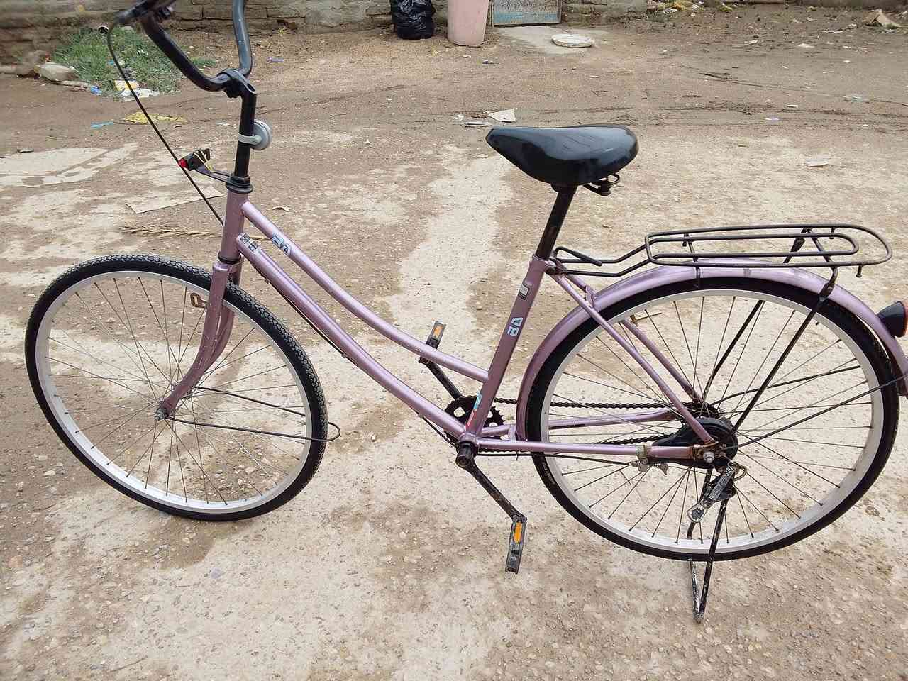 سلام عليكم بايسكل للبيع غراضه كامله بس سيف ما بي جاملقه الكدام موجود البريك امامي وخلفي توايره جدد السعر 75 اوبي مجال الشراي بي خير ويدلل


**إذا كنت صاحب هذا الإعلان وتريد حذفه لأي سبب، رجاءا أرسل رسالة إلى الدعم الفني**