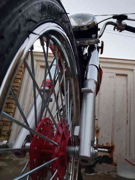 سلام عليكم دراجه للبيع صاله 15 يوم من تعمرت مابيه اي نقص شاصي برفاز وراق صولي سعر خاص رقمي ***********
