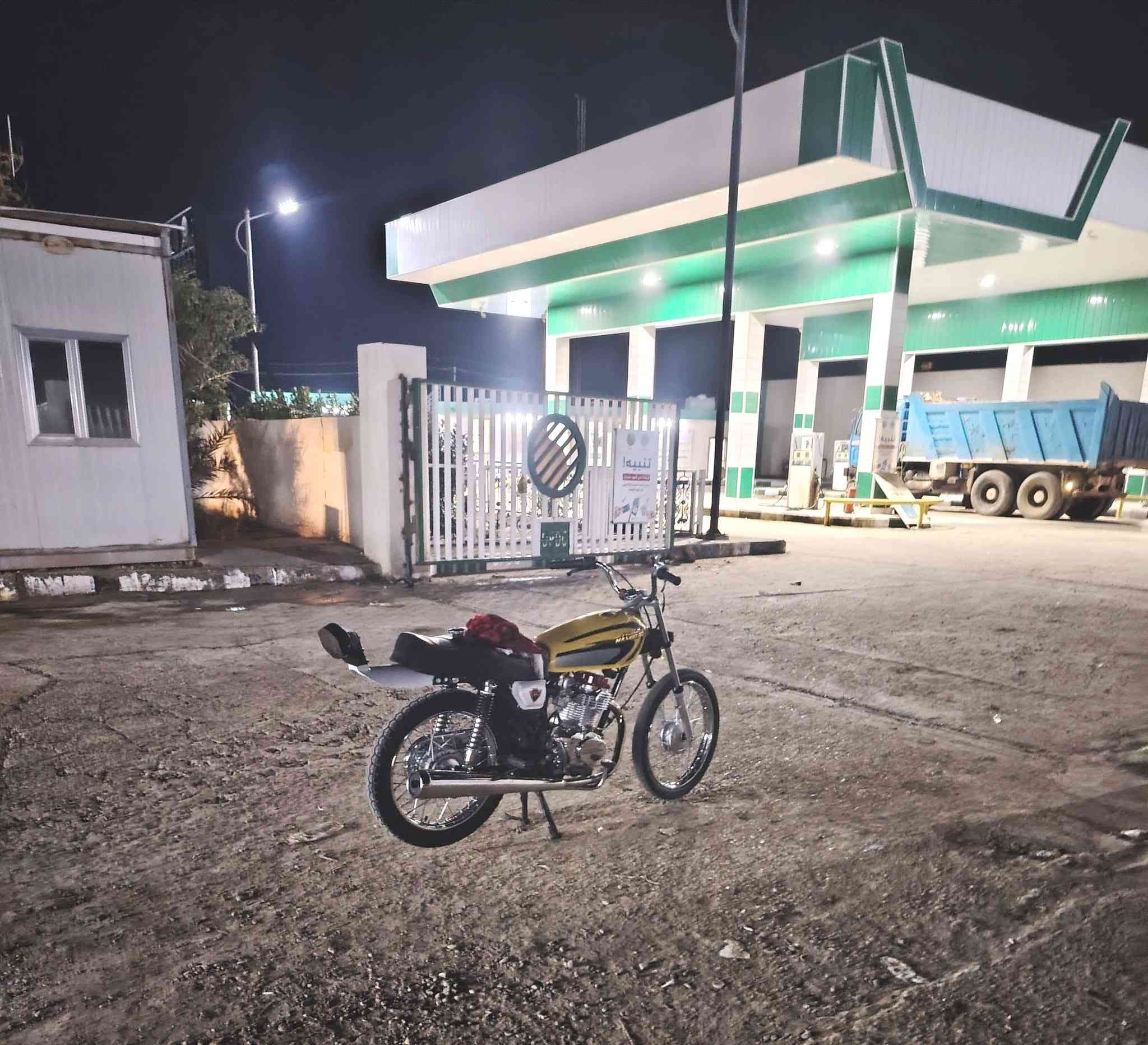 شبابنه ماطور ايراني اصلي وكيله نوار لباشا محوله ربيعي بنجف شاصي مديل 20 تعميره شوفت عينك جديده كلش ولمحرك الاصلي مو منن هذني نزلن توهن شرط اصلي
شراي ***********
