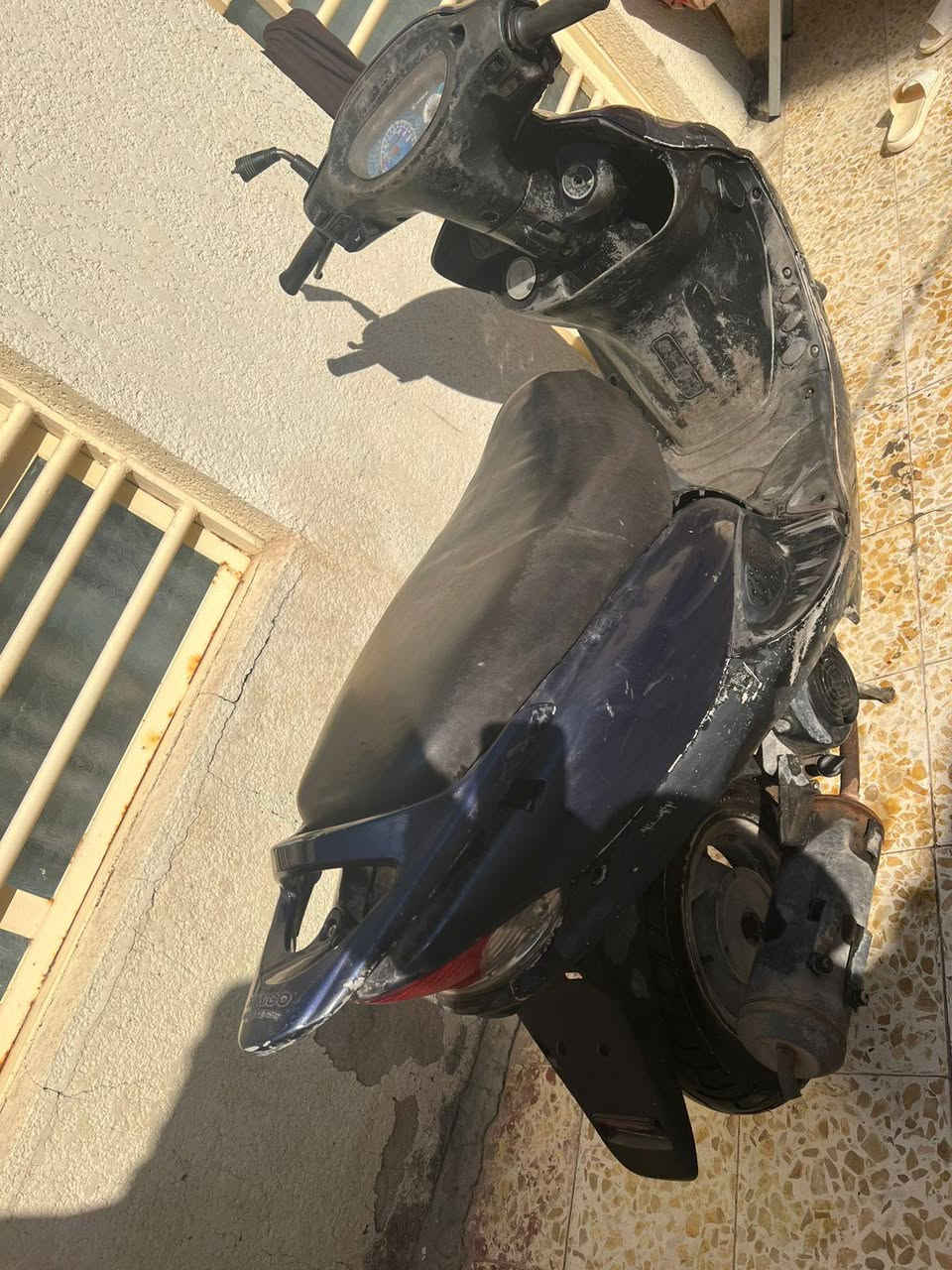 دراجة كامكو للبيع دراجة شغالة سلف خير من الله دراجة نوزل ومحورة كابريتر مفتوحة مرة وحدة بوشة وبستم مكان المجر الكبير سعر الدراجة 400 وبيها مجال الاستفسار ***********
