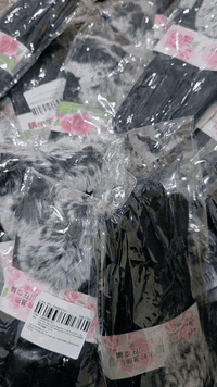 كفوف جلد نوعية ممتازة متوفر جملة باقي 350 زوج جمله فقط فقط المفرد داينباع ب5 يمي جمله كل قطعتين ب5 الف
*********** متوفر واتساب وبخدمتكم
